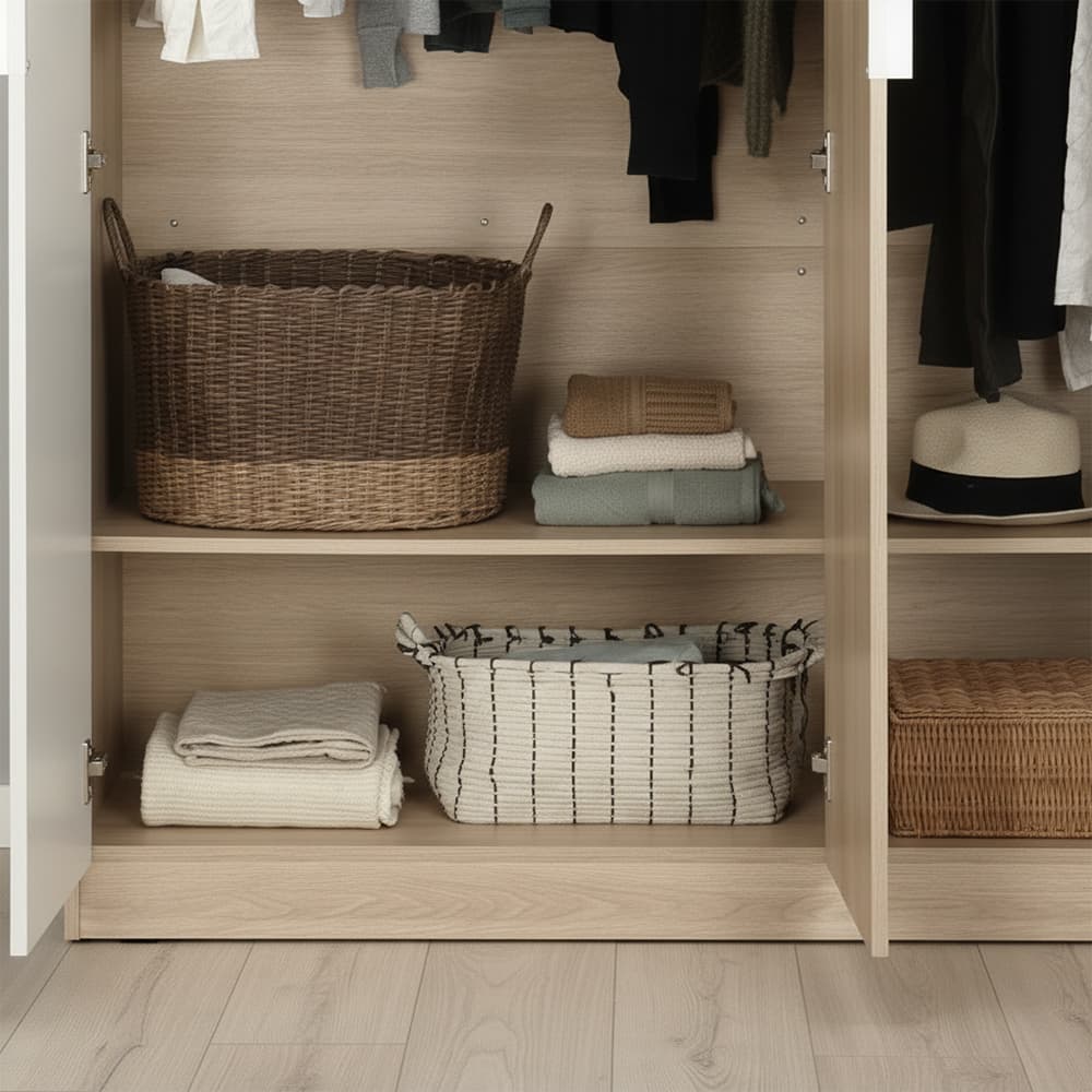 ตู้เสื้อผ้า 3 บาน พร้อมกระจก รุ่นแชมป์ ขนาด 120 ซม. - สีไลท์ วู้ด/ขาว