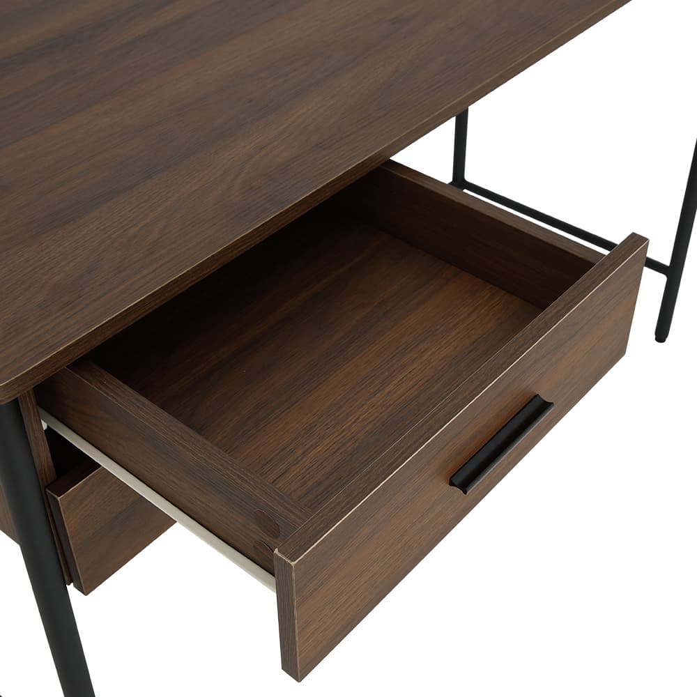 โต๊ะทำงาน ขนาด 120 ซม. และเก้าอี้สำนักงาน รุ่นโทโมเอะ+ดาร์บี้ - สีวอลนัท/ดำ