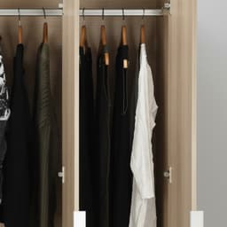 ตู้เสื้อผ้า 3 บาน พร้อมกระจก รุ่นแชมป์ ขนาด 120 ซม. - สีไลท์ วู้ด/ขาว